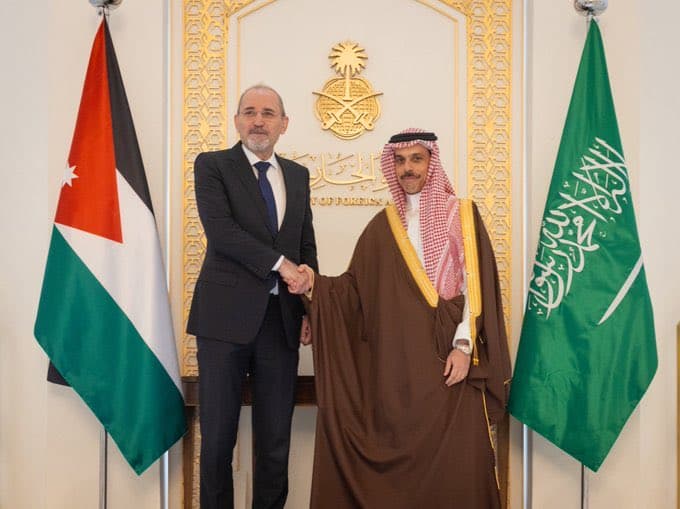 وزير الخارجيه الاقليميه الاوضاع